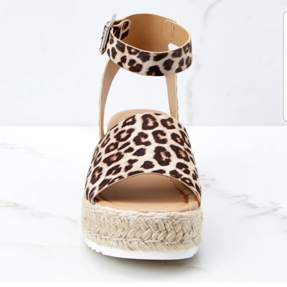 Know The Way To You Leopard Print Flatform Sandals - Picture 2 of 3